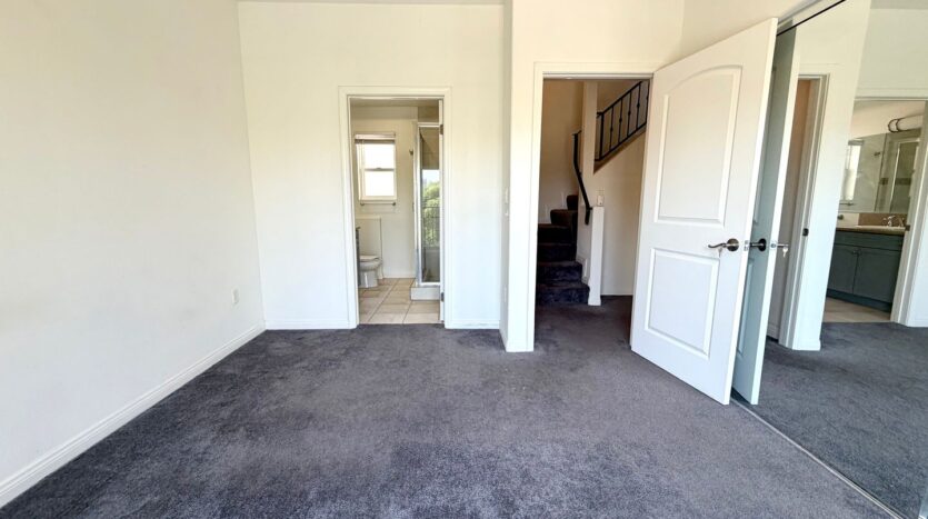 5625 Farmdale, #1 - Los Angeles - California - 3 bed, 2.5 bath rental property