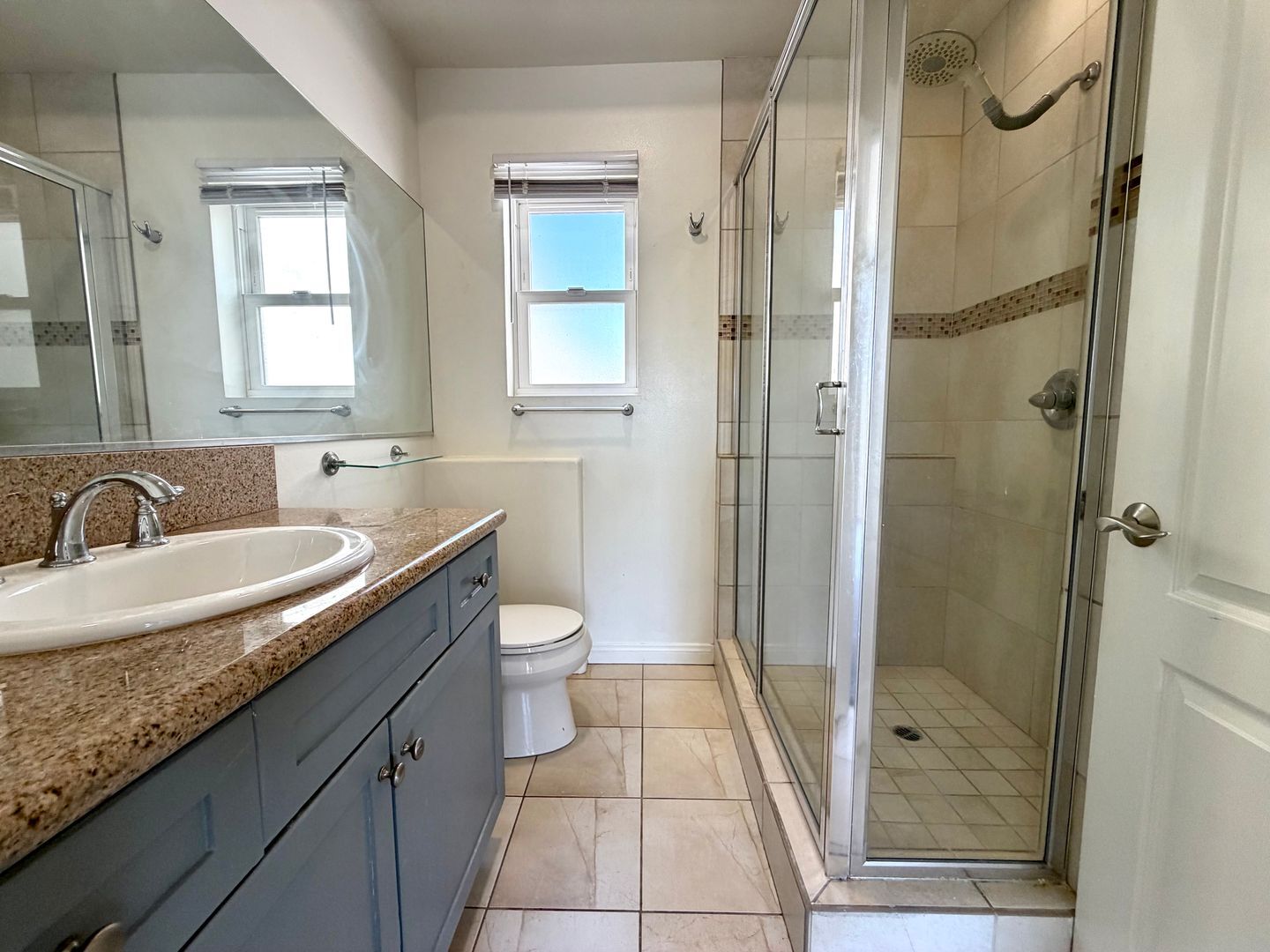 5625 Farmdale, #1 - Los Angeles - California - 3 bed, 2.5 bath rental property