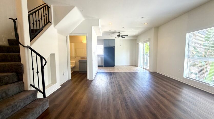 5625 Farmdale, #1 - Los Angeles - California - 3 bed, 2.5 bath rental property