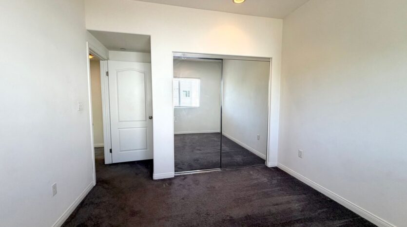 5625 Farmdale, #1 - Los Angeles - California - 3 bed, 2.5 bath rental property
