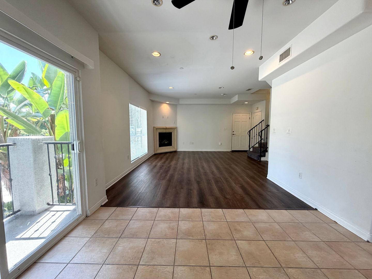 5625 Farmdale, #1 - Los Angeles - California - 3 bed, 2.5 bath rental property