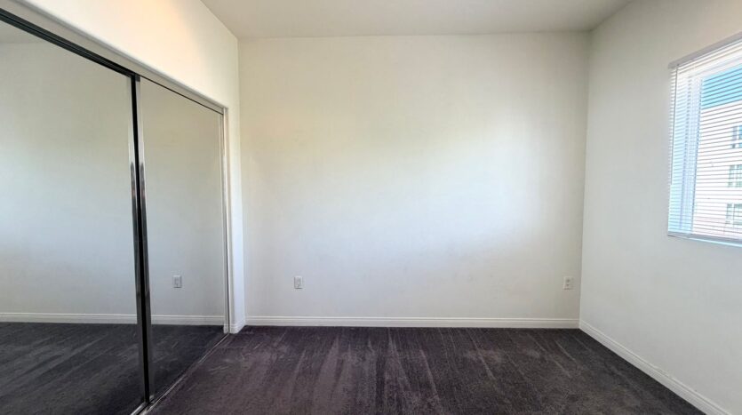 5625 Farmdale, #1 - Los Angeles - California - 3 bed, 2.5 bath rental property