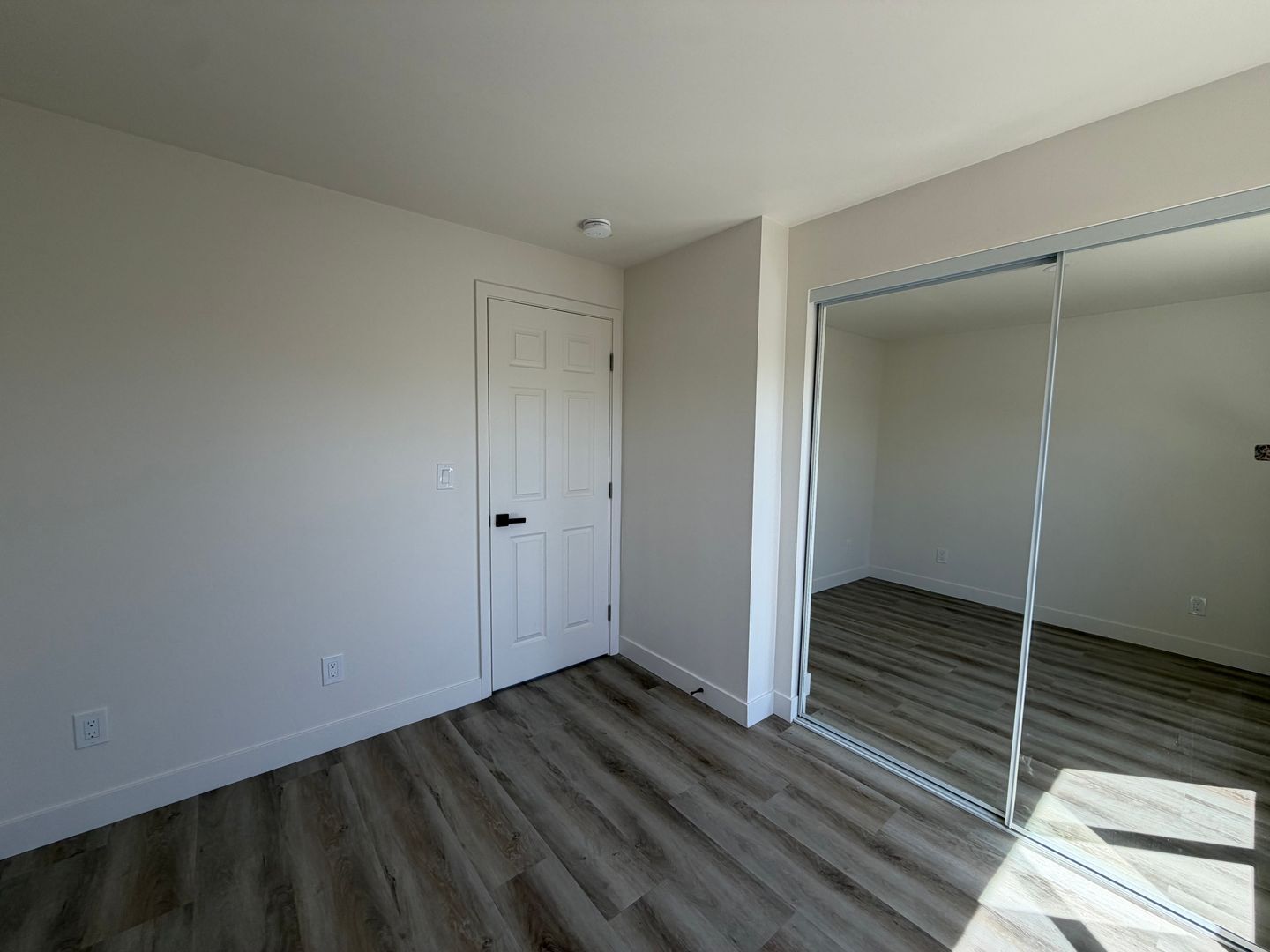 564 E Street - Chula Vista - California - 1 bed, 1 bath rental property