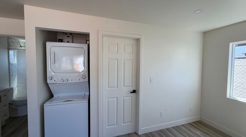 564 E Street - Chula Vista - California - 1 bed, 1 bath rental property