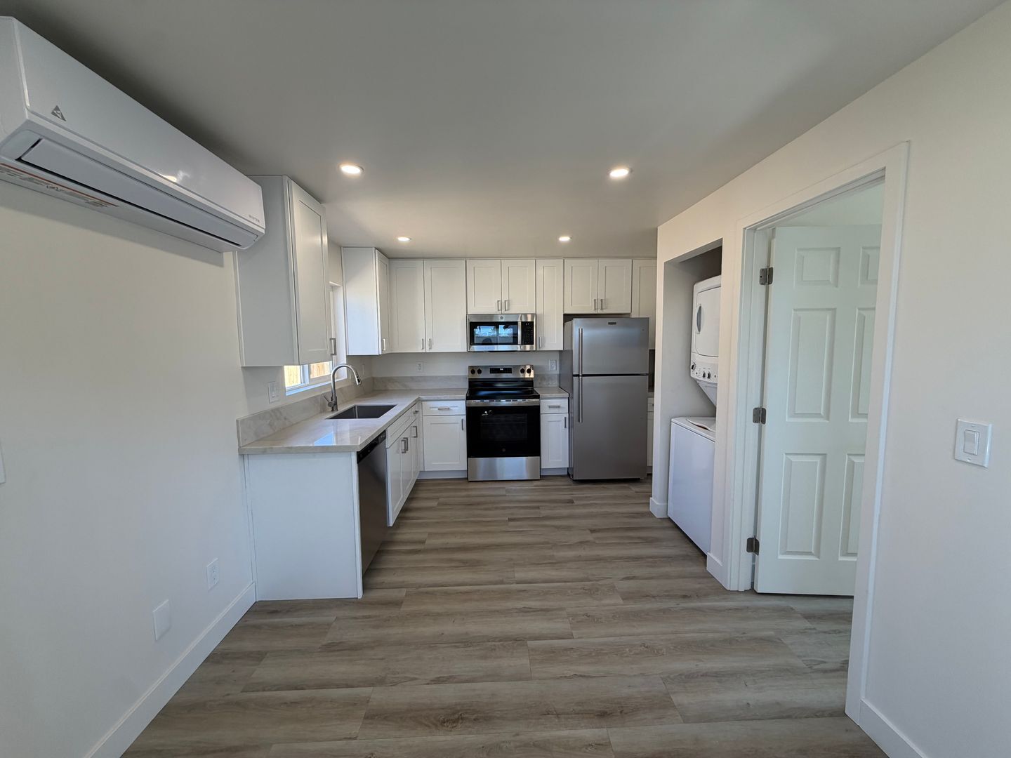 564 E Street - Chula Vista - California - 1 bed, 1 bath rental property