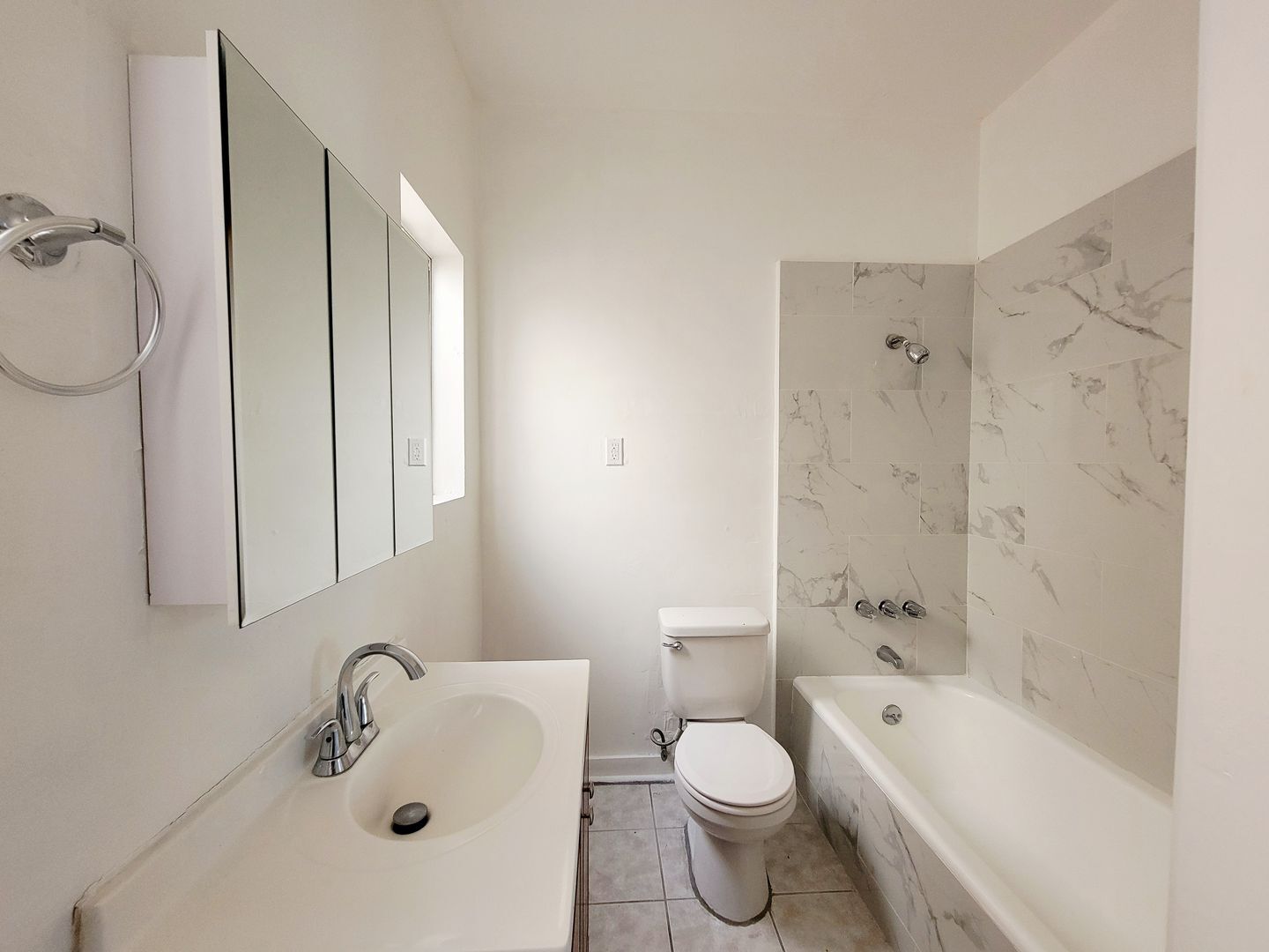 5671-5677 La Mirada Ave. - Los Angeles - California - 1 bed, 1 bath rental property