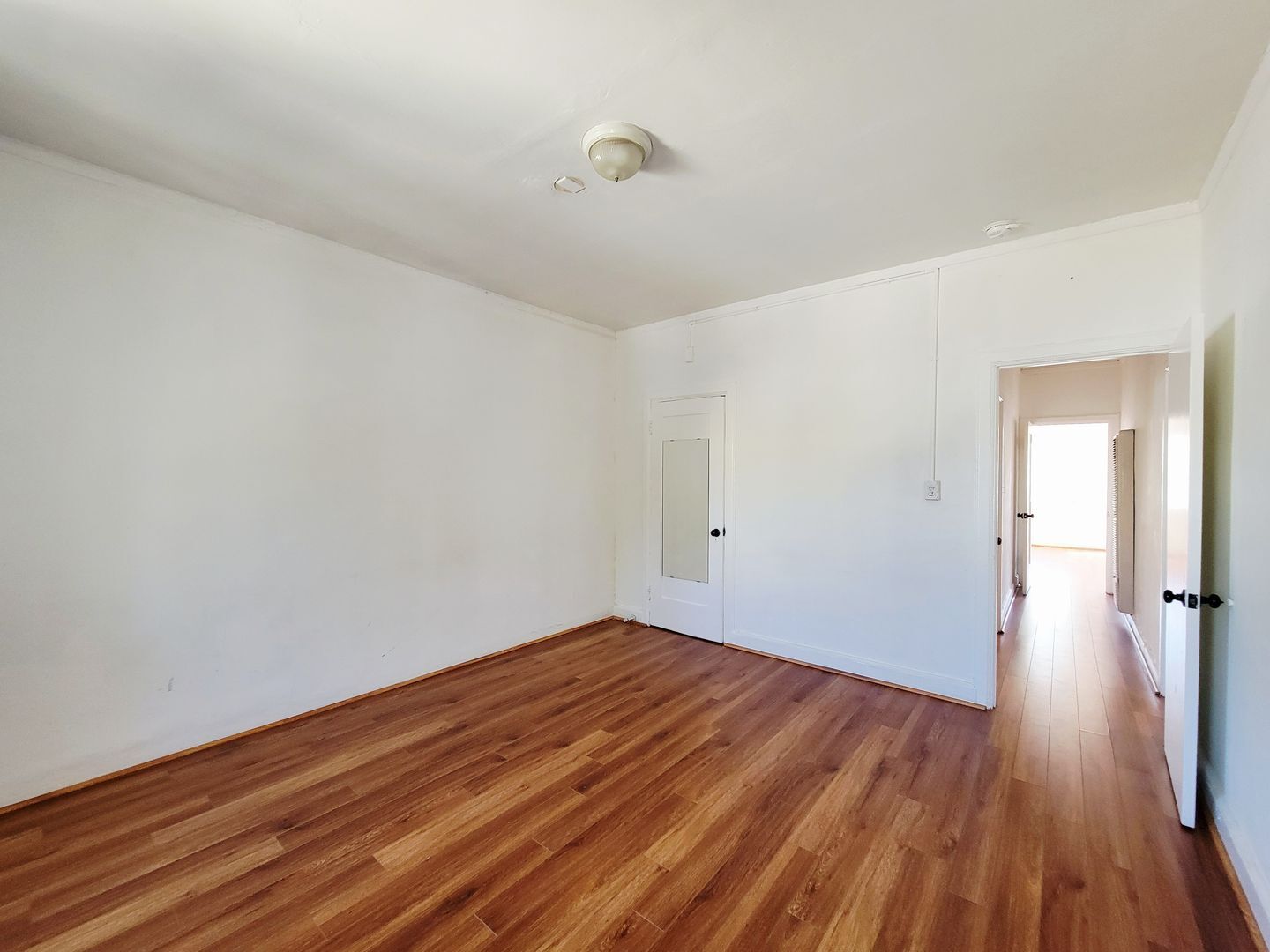 5671-5677 La Mirada Ave. - Los Angeles - California - 1 bed, 1 bath rental property