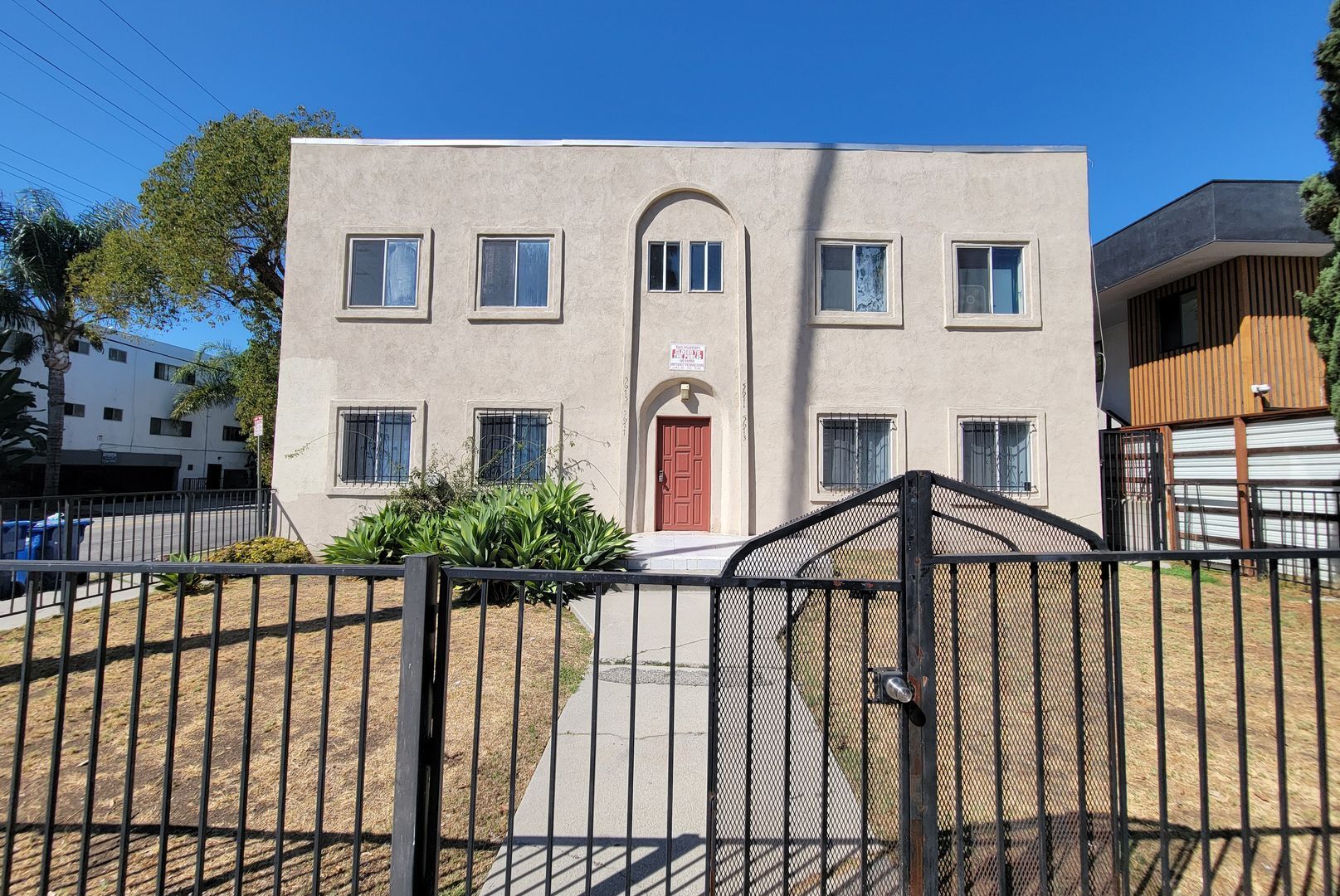 5671-5677 La Mirada Ave. - Los Angeles - California - 1 bed, 1 bath rental property