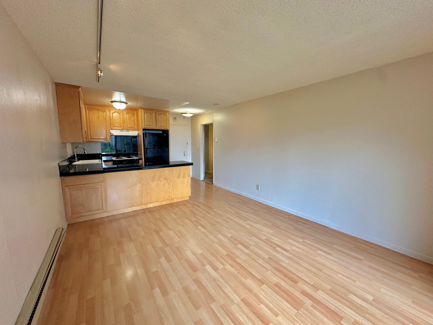 6 Commodore Drive #226 - Emeryville - California - 1 bed, 1 bath rental property