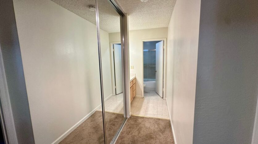 6 Commodore Drive #226 - Emeryville - California - 1 bed, 1 bath rental property