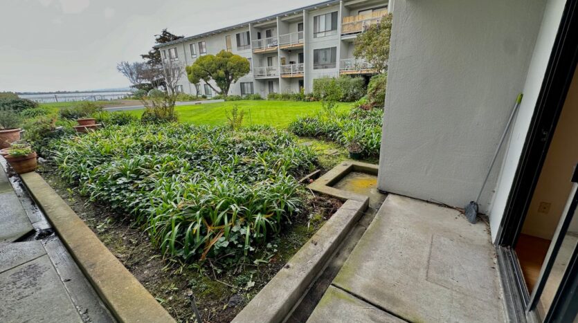 6 Commodore Drive #226 - Emeryville - California - 1 bed, 1 bath rental property