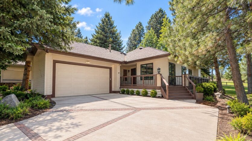 60785 Willow Creek Loop  - Bend - Oregon - 2 bed, 2 bath rental property
