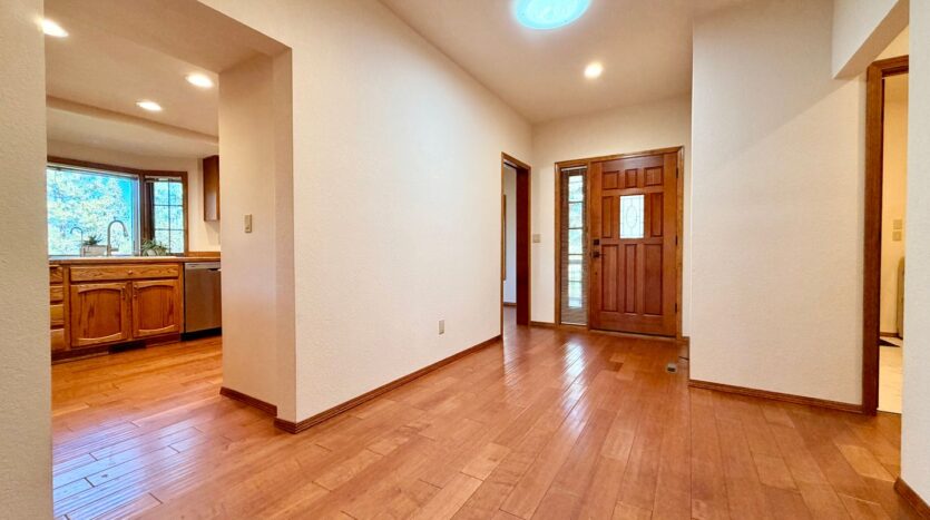 60785 Willow Creek Loop  - Bend - Oregon - 2 bed, 2 bath rental property