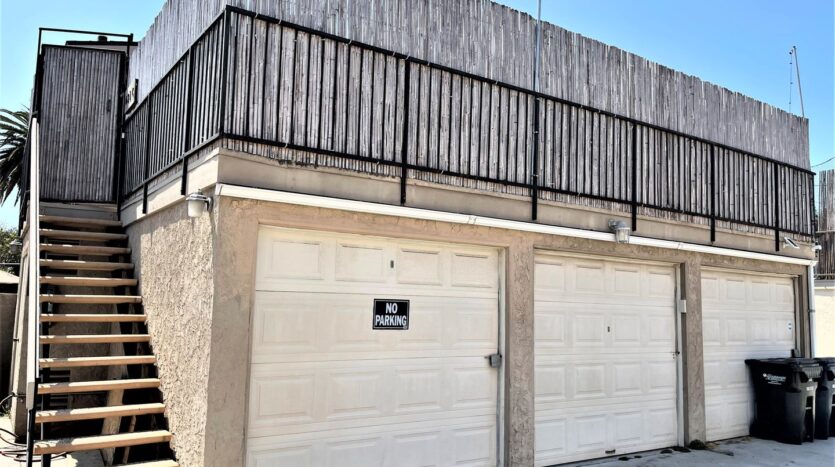 621 20th St. - Unit C - Huntington Beach - California - 2 bed, 1.5 bath rental property