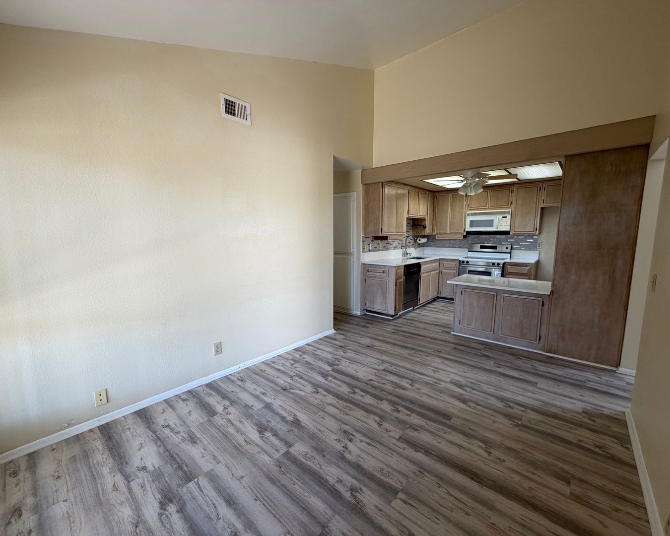 636 Kumquat Way - Oceanside - California - 2 bed, 2 bath rental property