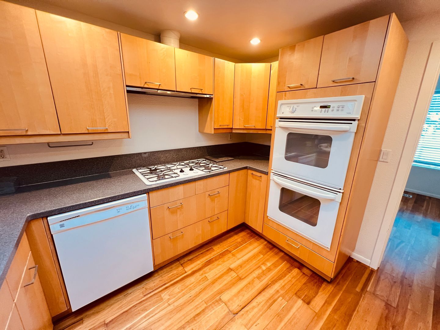 6644 Reservoir Lane - San Diego - California - 3 bed, 2 bath rental property