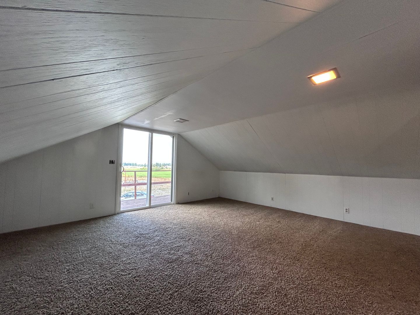 6791 Noon Rd - Everson - Washington - 3 bed, 1.5 bath rental property