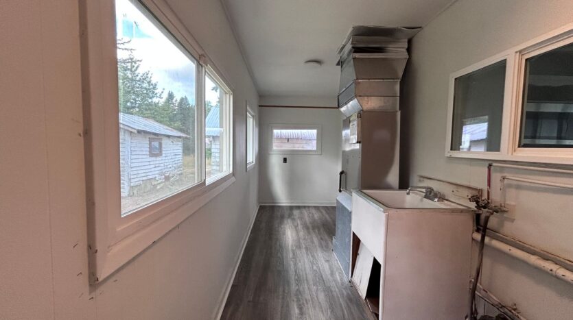 6791 Noon Rd - Everson - Washington - 3 bed, 1.5 bath rental property