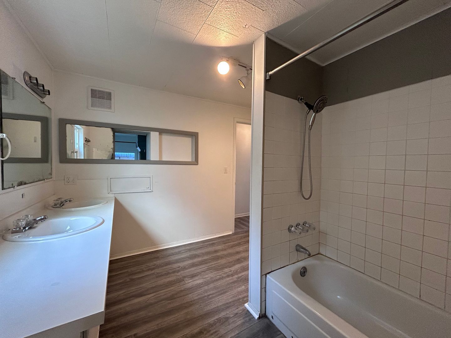 6791 Noon Rd - Everson - Washington - 3 bed, 1.5 bath rental property