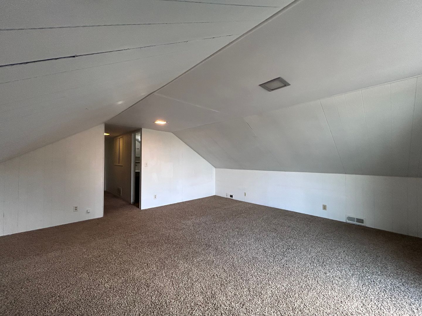 6791 Noon Rd - Everson - Washington - 3 bed, 1.5 bath rental property