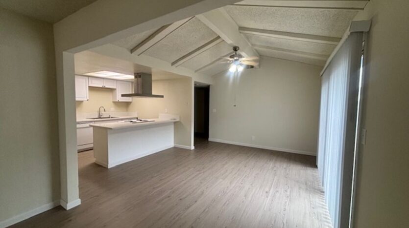 6812 -6814 Barbara Lee Cir - Sacramento - California - 2 bed, 1 bath rental property
