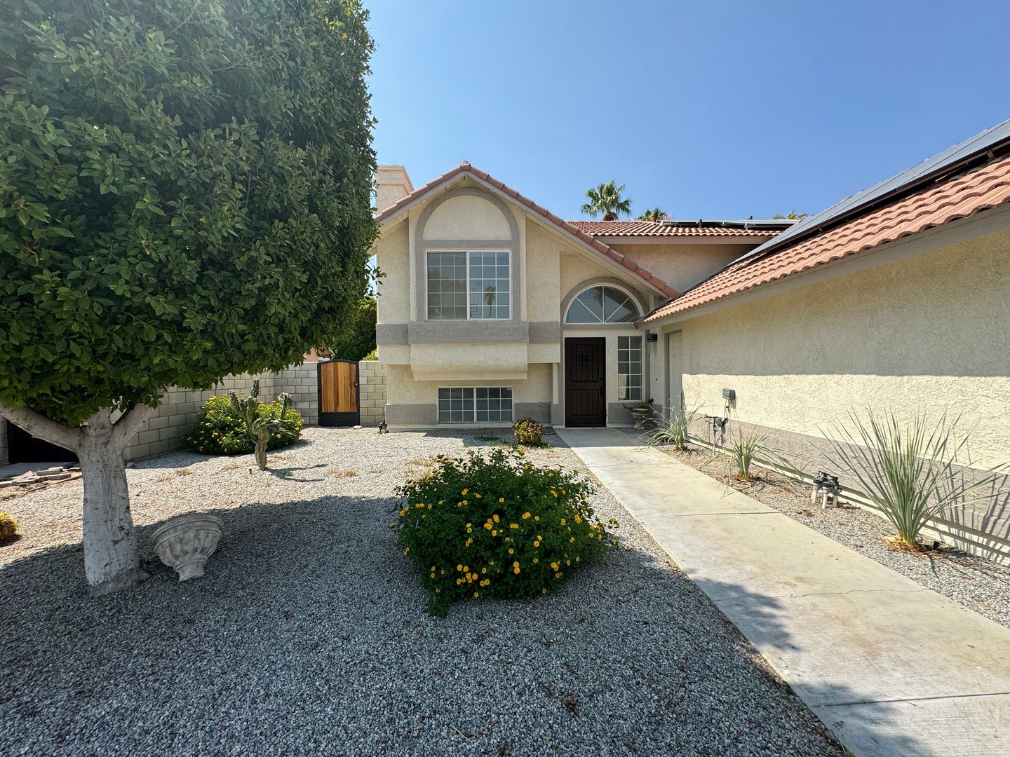 68745 Tachevah Dr - Cathedral City - California - 4 bed, 2.5 bath rental property