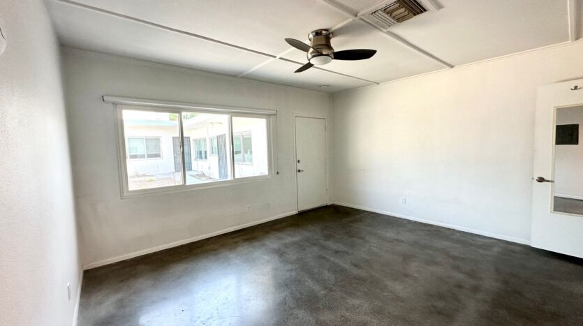 700 N Riverside Dr.  - Unit 7  - Palm Springs - California - 1 bath rental property
