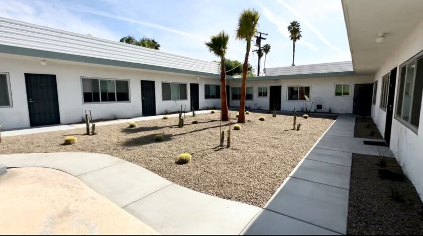 700 N Riverside Dr.  - Unit 7  - Palm Springs - California - 1 bath rental property