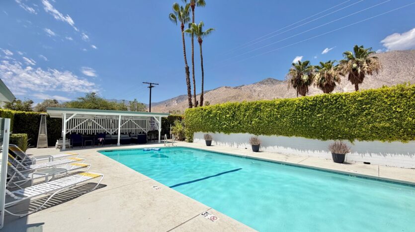700 N Riverside Dr.  - Unit 7  - Palm Springs - California - 1 bath rental property