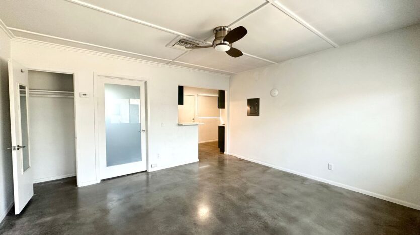 700 N Riverside Dr.  - Unit 7  - Palm Springs - California - 1 bath rental property