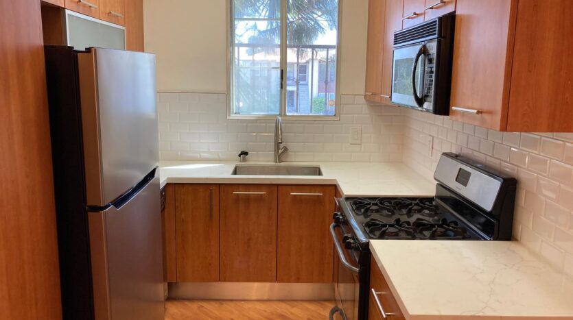 7037 La Tijera Blvd #B101 - Los Angeles - California - 2 bed, 2 bath rental property