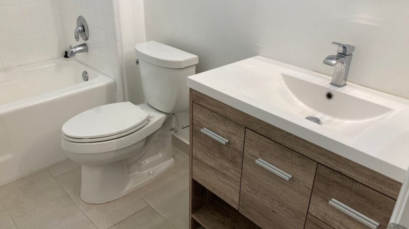 7037 La Tijera Blvd #B101 - Los Angeles - California - 2 bed, 2 bath rental property