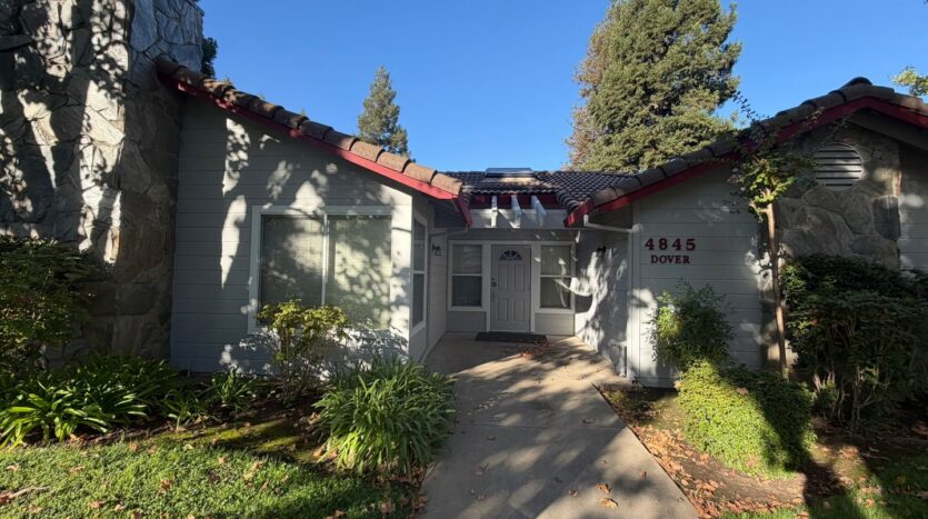 7330 Stratford Place  Unit 706 - Sacramento - California - 3 bed, 2 bath rental property