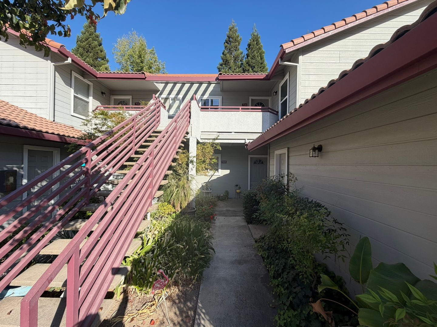7330 Stratford Place  Unit 706 - Sacramento - California - 3 bed, 2 bath rental property