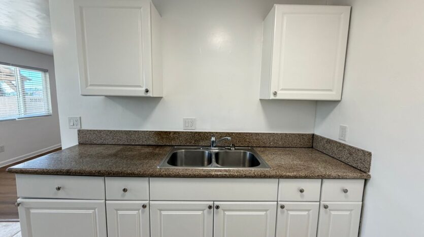 757 Grand Ave - Spring Valley - California - 2 bed, 1 bath rental property