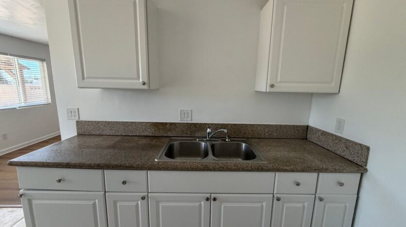 757 Grand Ave - Spring Valley - California - 2 bed, 1 bath rental property
