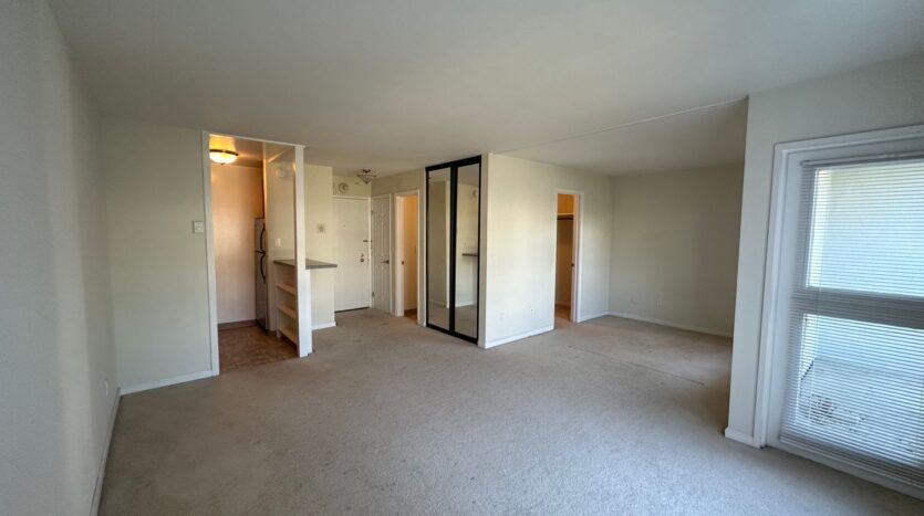 8 Admiral Drive #341 - Emeryville - California - 1 bath rental property