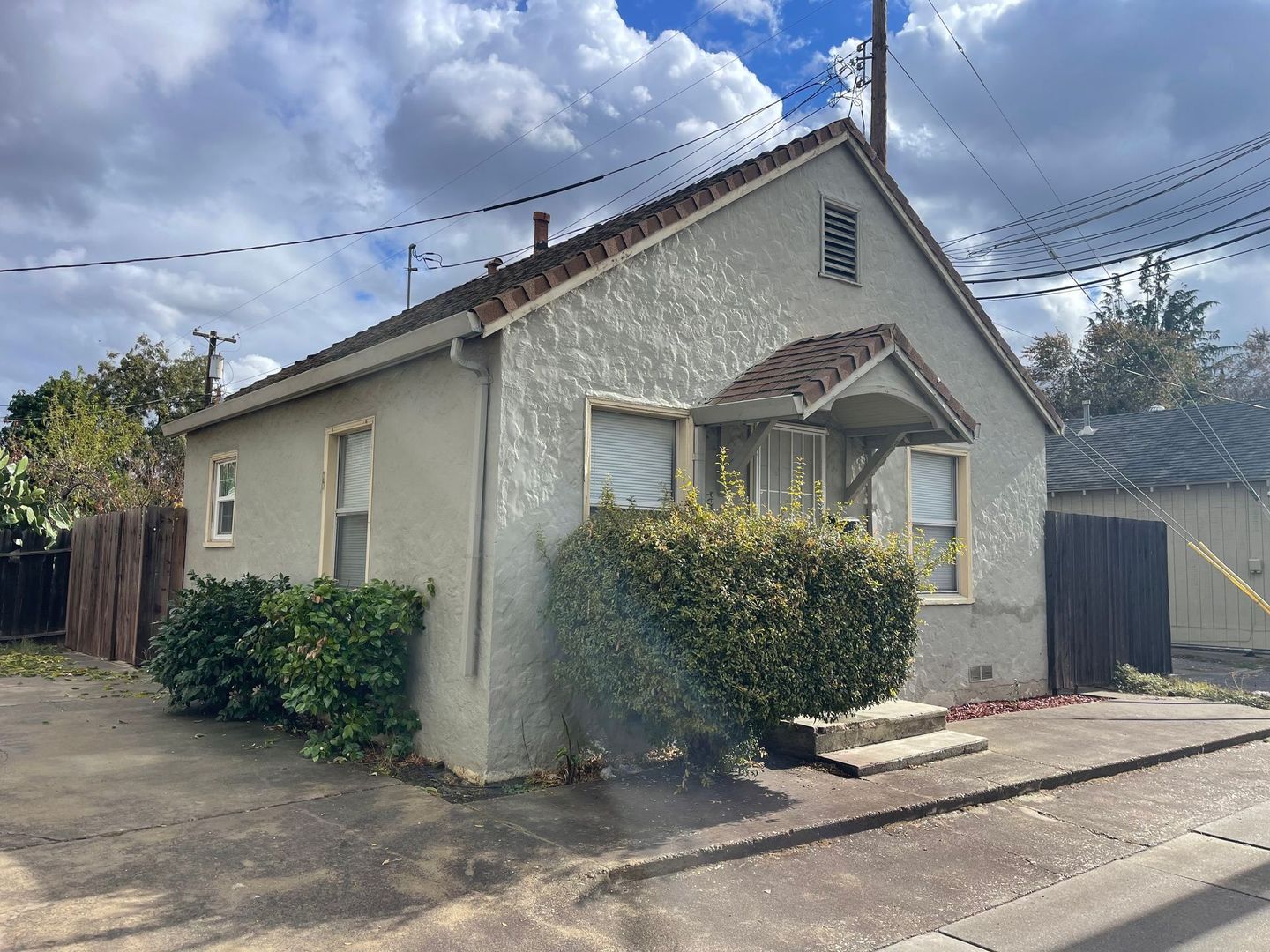 802 S Stockton St - Lodi - California - 1 bed, 1 bath rental property