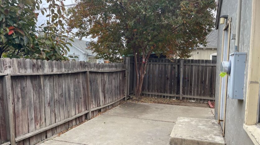 802 S Stockton St - Lodi - California - 1 bed, 1 bath rental property
