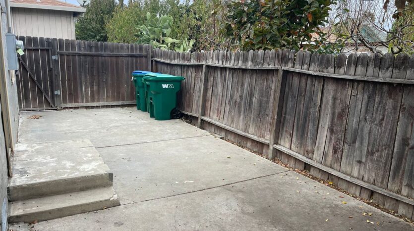 802 S Stockton St - Lodi - California - 1 bed, 1 bath rental property