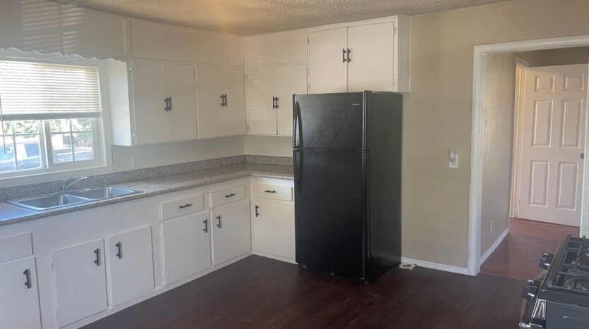 802 S Stockton St - Lodi - California - 3 bed, 2 bath rental property
