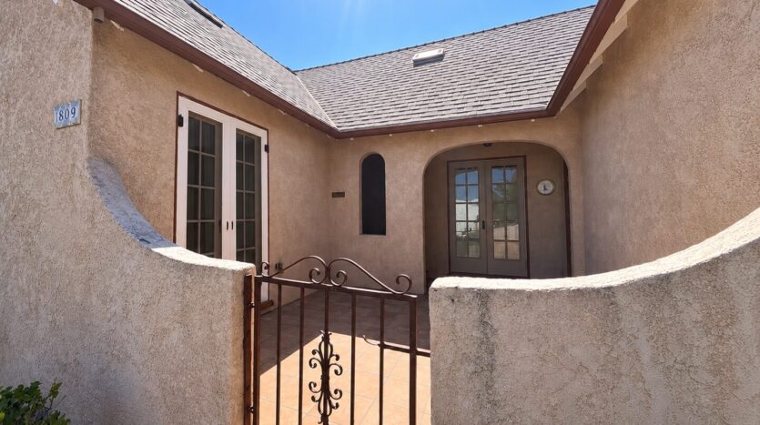 809-809.5 N. 9th St - Colton - California - 1 bed, 1 bath rental property