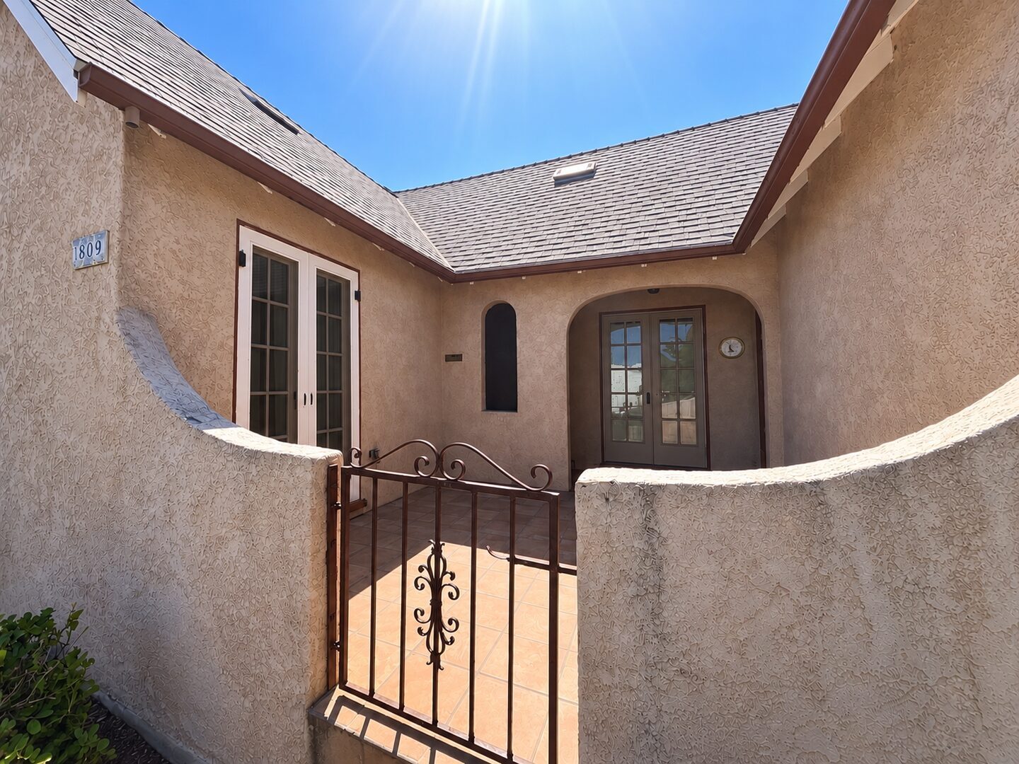 809-809.5 N. 9th St - Colton - California - 1 bed, 1 bath rental property