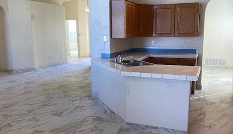 815 Glacier Bay St SE - Albuquerque - New Mexico - 3 bed, 2 bath rental property