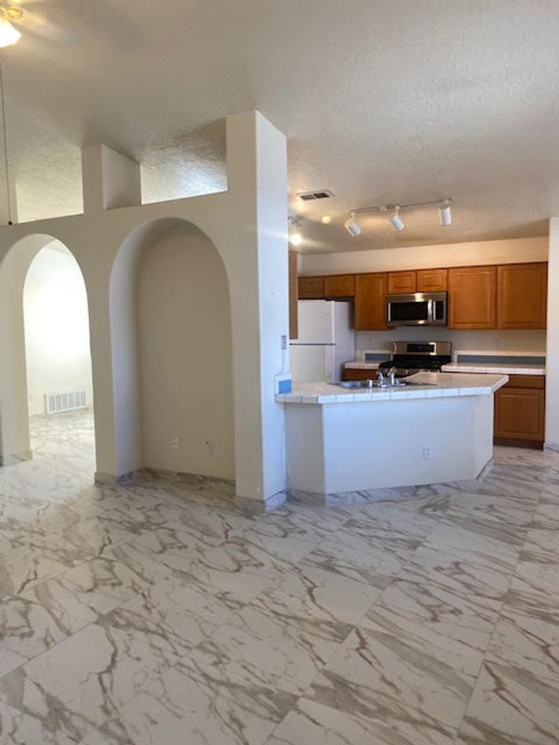 815 Glacier Bay St SE - Albuquerque - New Mexico - 3 bed, 2 bath rental property