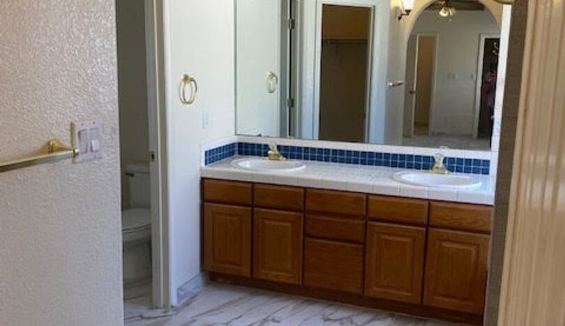 815 Glacier Bay St SE - Albuquerque - New Mexico - 3 bed, 2 bath rental property