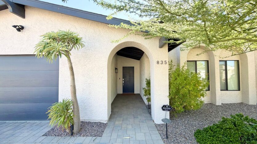 835 Nueva Vista - Palm Springs - California - 3 bed, 2 bath rental property