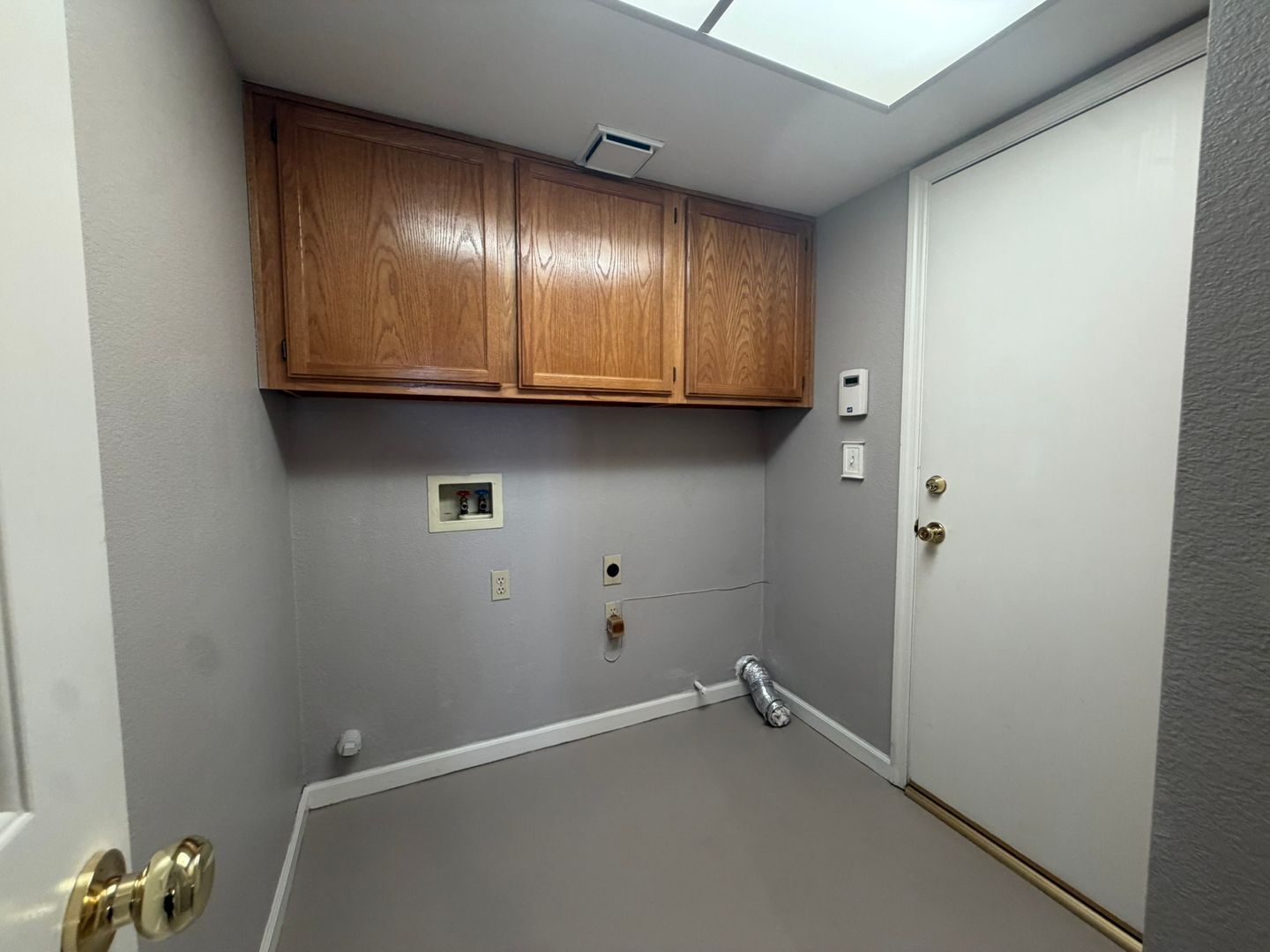 8420 Oak Flat Way  - Antelope - California - 4 bed, 3 bath rental property