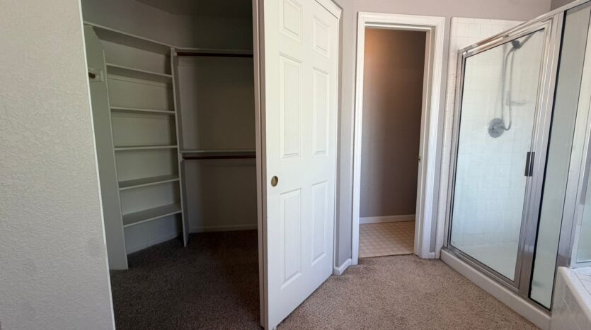 8420 Oak Flat Way  - Antelope - California - 4 bed, 3 bath rental property