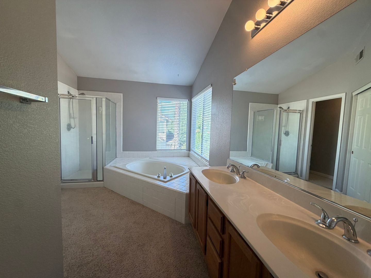 8420 Oak Flat Way  - Antelope - California - 4 bed, 3 bath rental property